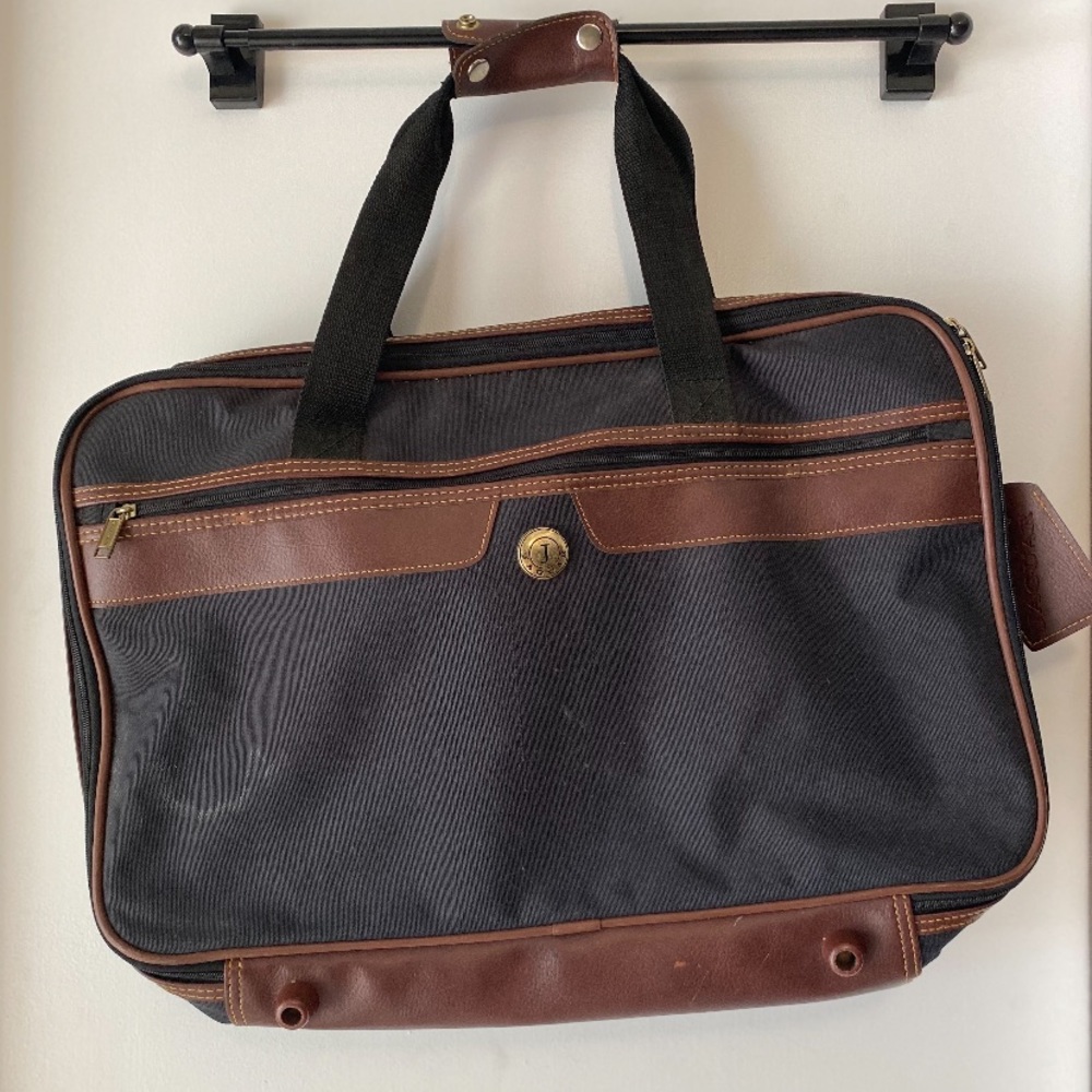 Jaguar vintage shoulder bag